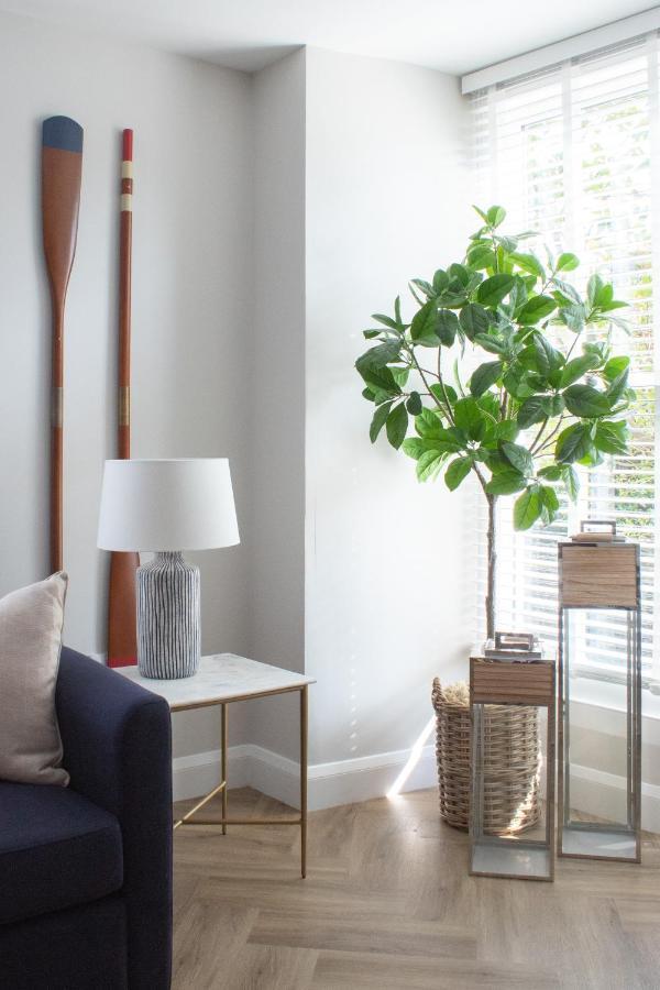 Apartment John Lewis